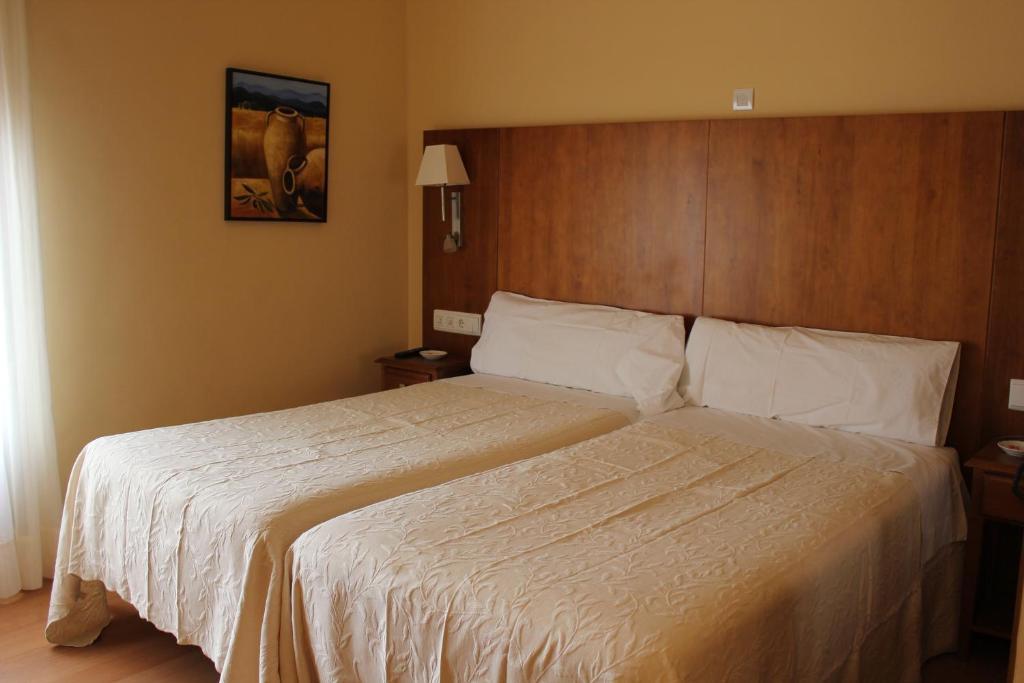 Hotel Villa De Larraga Стая снимка